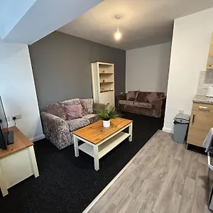 Two Bedroom 18 Apartment